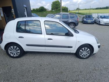 RENAULT CLIO 