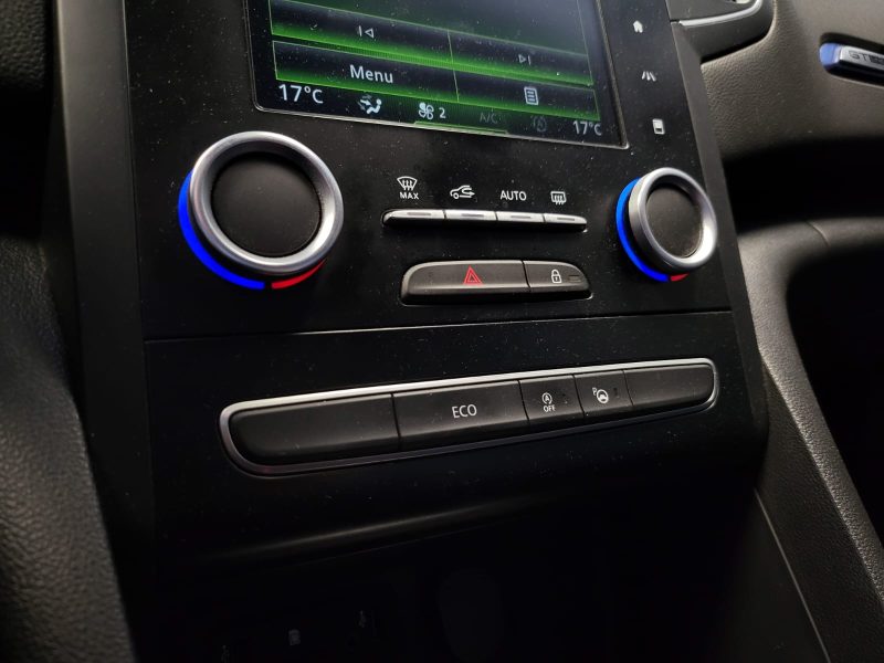 RENAULT MEGANE IV 1.2 TCe 130cv GT LINE / PREMIERE MAIN / SUIVI RENAULT / TETE HAUTE 