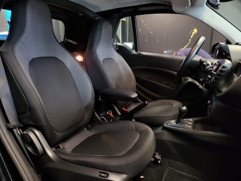 SMART FORTWO CABRIOLET EQ DRIVE 82cv / SUIVI SMART / GARANTIE MERCEDES 18 MOIS