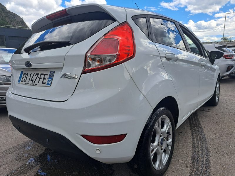 FORD FIESTA VI 2016