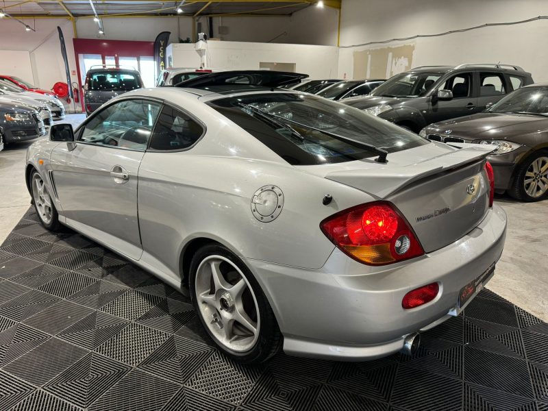 HYUNDAI COUPE 2002