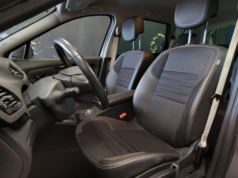 RENAULT SCENIC III 1.2 TCe 130cv BVM6 / BOSE / SUIVI COMPLET/ VIRTUAL COCKPITE / KEYLESS