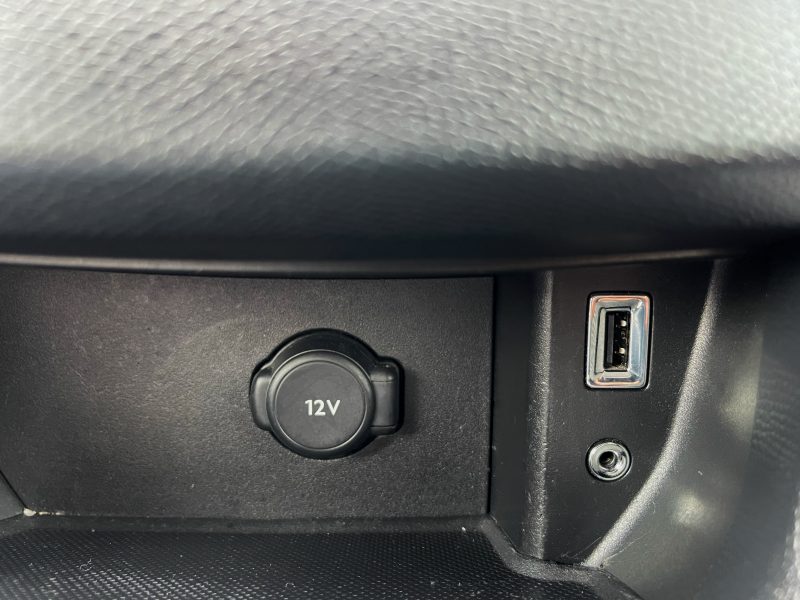 PEUGEOT 308 II 2014