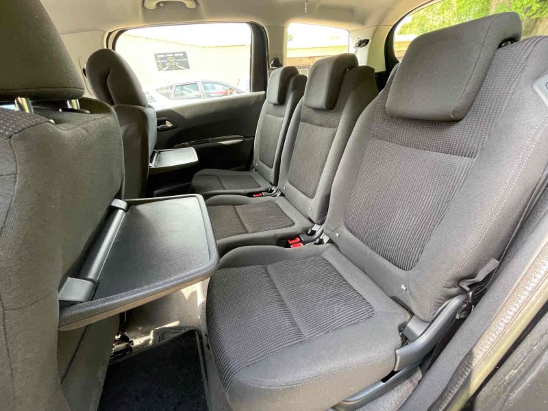 PEUGEOT 5008 2013 1.6 HDi 1560cm3 114cv