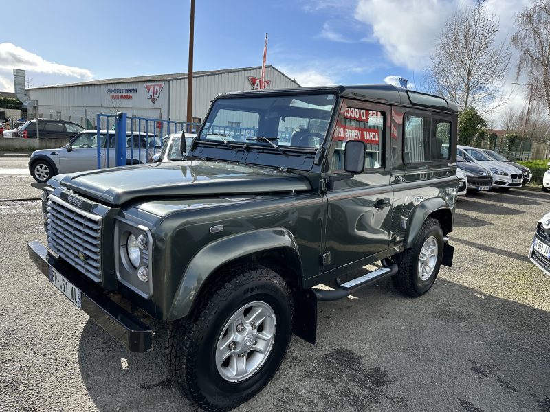 Land rover defender 2.5td "6 places" 122ch e