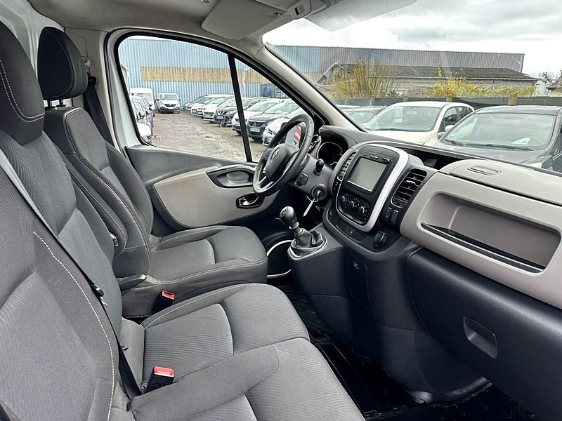 Renault trafic dci 140 "confort"