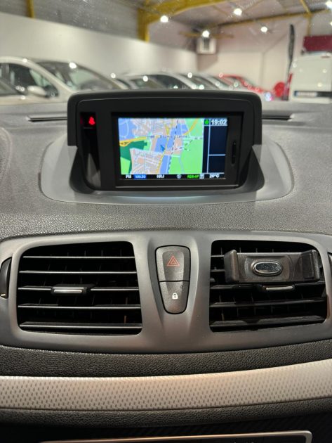 RENAULT MEGANE CC 2011