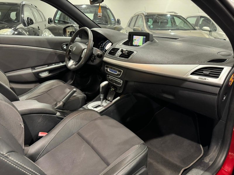 RENAULT MEGANE CC 2011