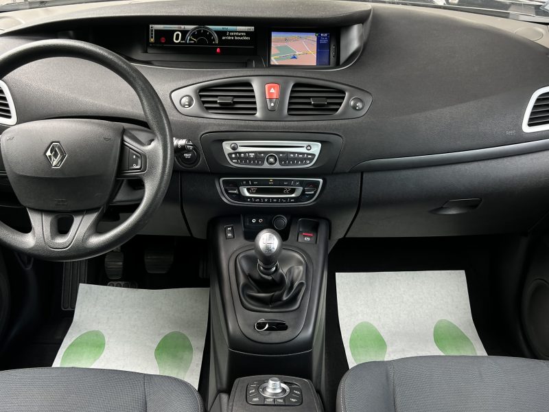 RENAULT SCENIC III 1.9 DCI 130 Cv TOIT OUVRANT GPS TOMTOM BLUETOOTH 96 200 Kms - GARANTIE 1 AN