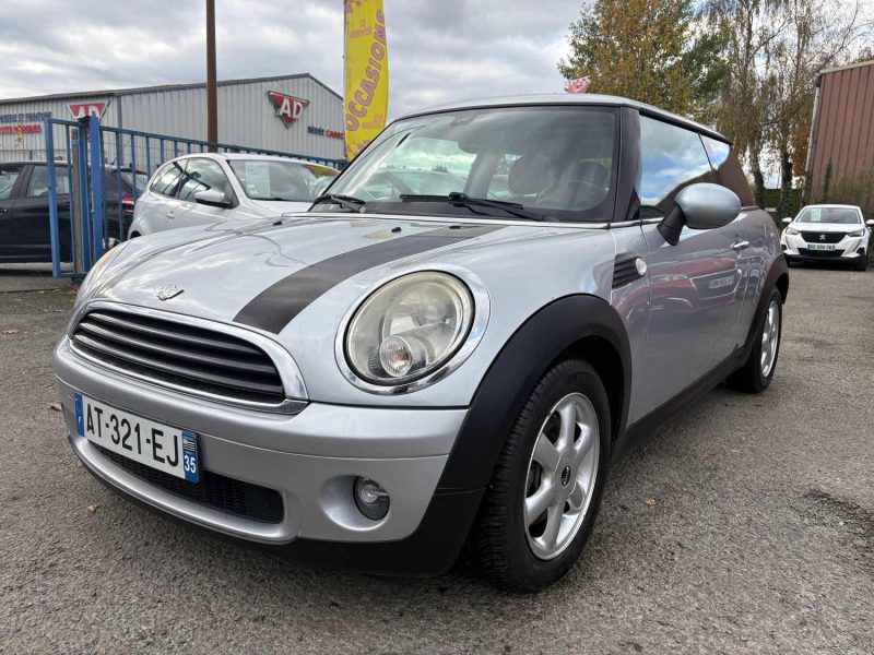 MINI COOPER ONE 1.4i 95CH