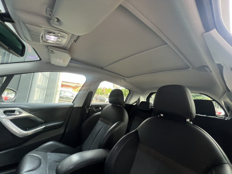 PEUGEOT 208 PHASE 2 FELINE 1.2 110 1ERE MAIN TOIT PANO CAMERA FULL OPTIONS CRIT AIR 1 Garantie 1 an