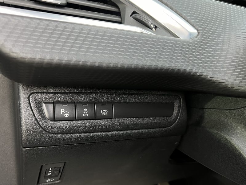 PEUGEOT 208 PHASE 2 FELINE 1.2 110 1ERE MAIN TOIT PANO CAMERA FULL OPTIONS CRIT AIR 1 Garantie 1 an