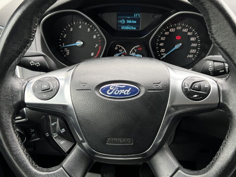 FORD FOCUS III TITANIUM 1.0 ECOBOOST 100 Cv PREMIERE MAIN / 55 800 Kms CRIT AIR 1 - GARANTIE 1 AN
