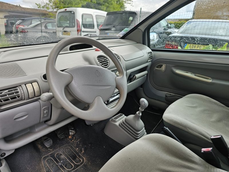 RENAULT TWINGO I 2000 ALIZE