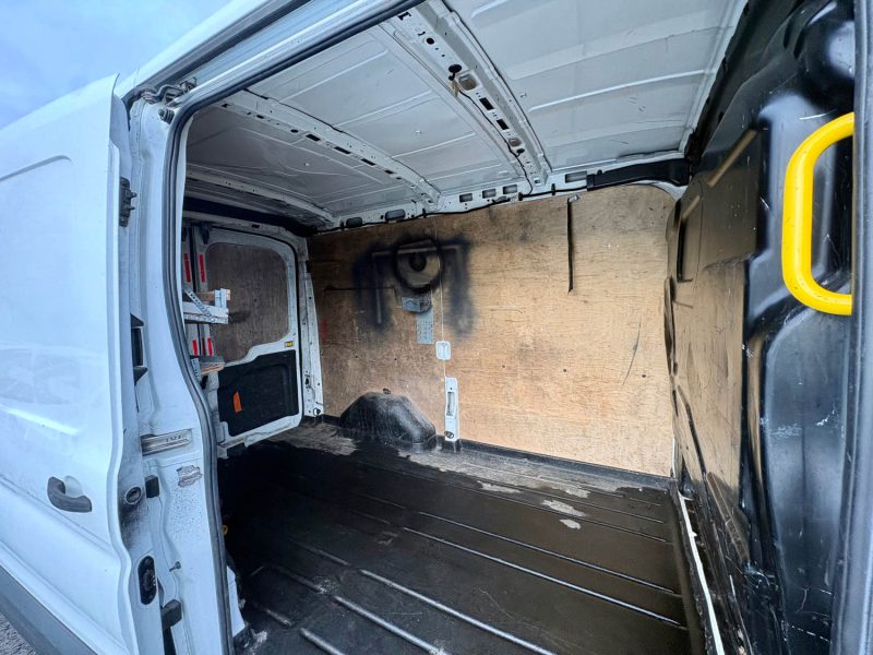 Ford transit l2h2 2.2 tdci 125 "tva recuperable"