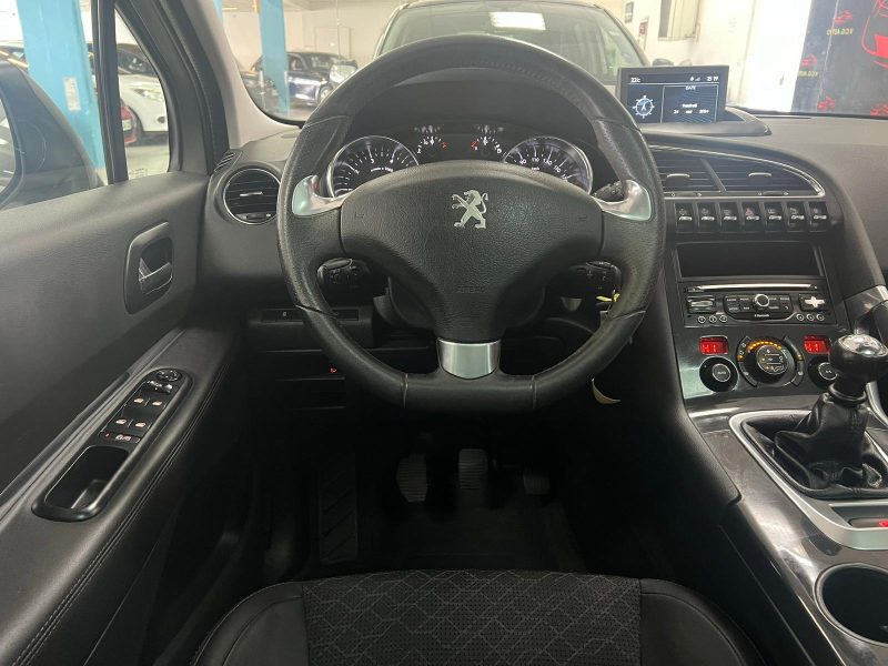 PEUGEOT 3008 1.2 PURETECH 130CH S&S ALLURE