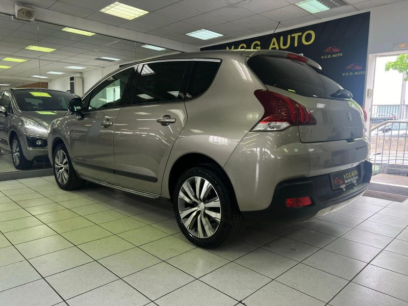 PEUGEOT 3008 1.2 PURETECH 130CH S&S ALLURE