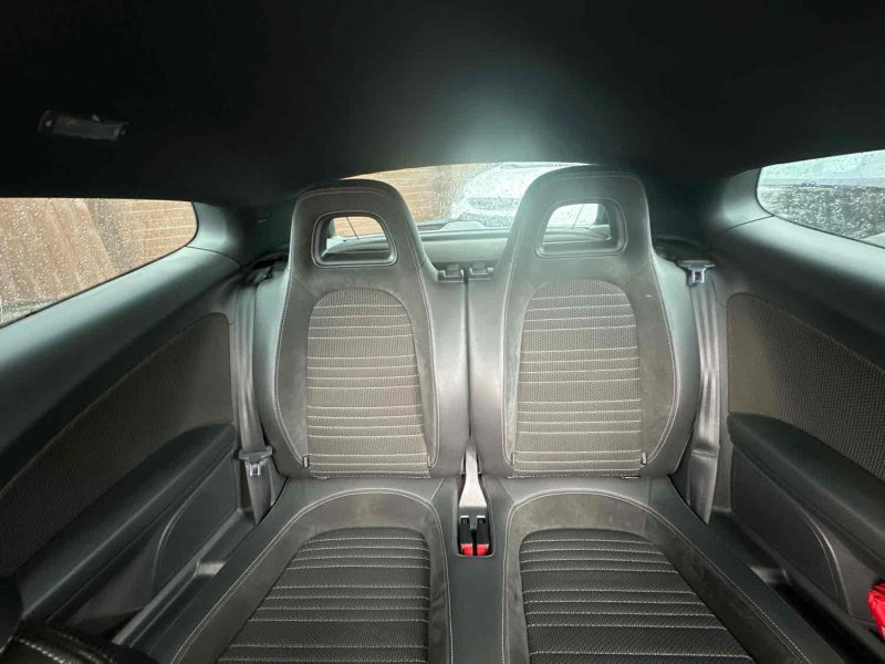 VOLKSWAGEN SCIROCCO  2011