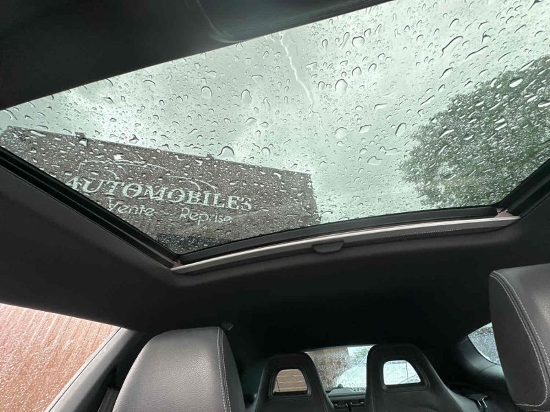 VOLKSWAGEN SCIROCCO  2011