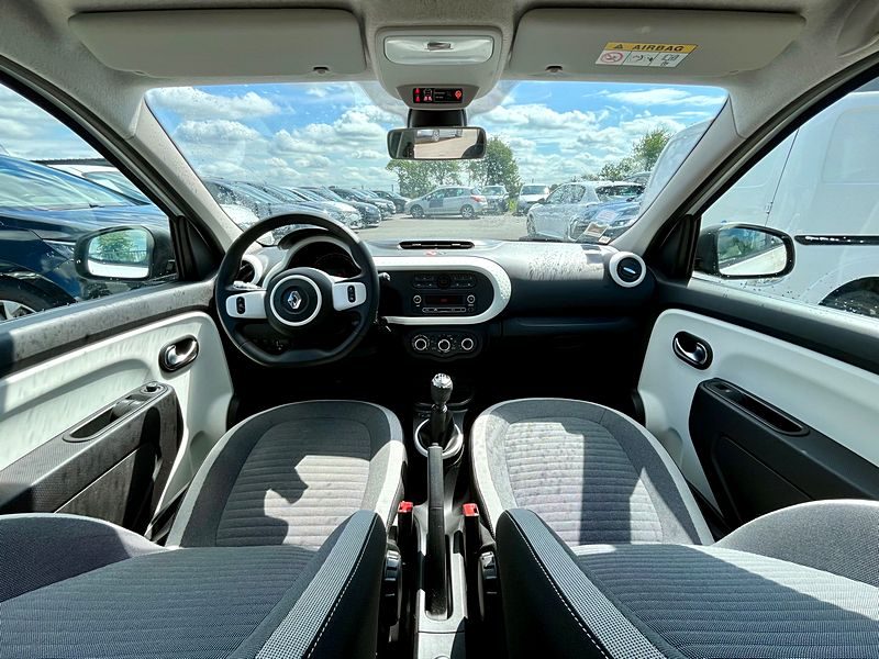 RENAULT TWINGO III SCE 75 - 20 ZEN