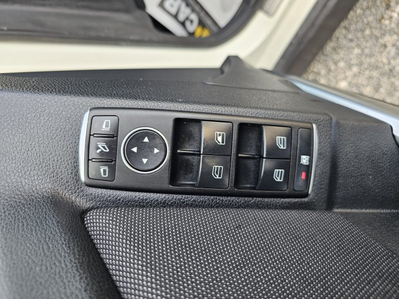 MERCEDES CLASSE GLK 200 CDI 143 CH BLUEEFFICIENCY 