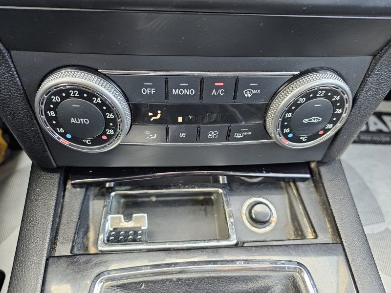 MERCEDES CLASSE GLK 200 CDI 143 CH BLUEEFFICIENCY 