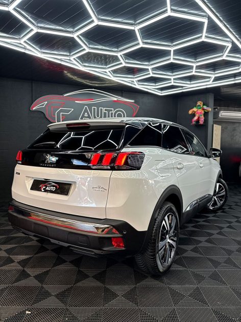 PEUGEOT 3008 SUV 2018