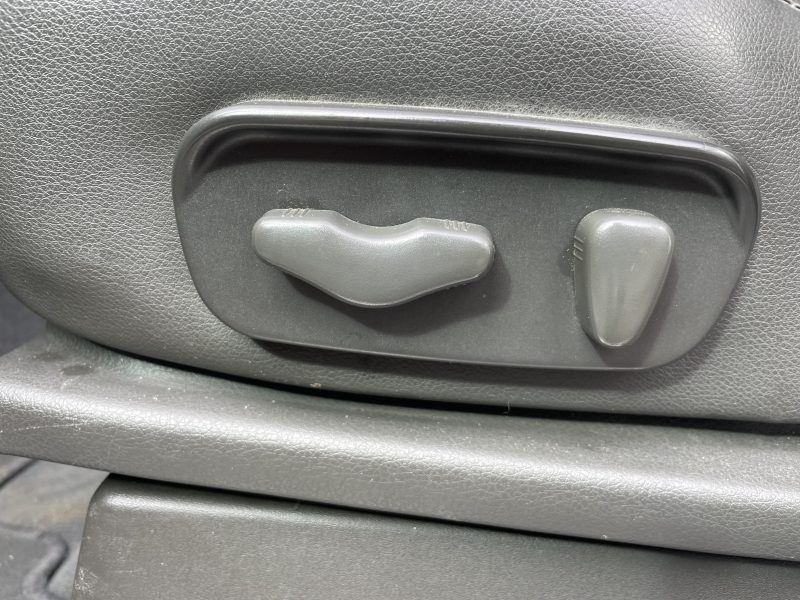 NISSAN PATHFINDER III 2007