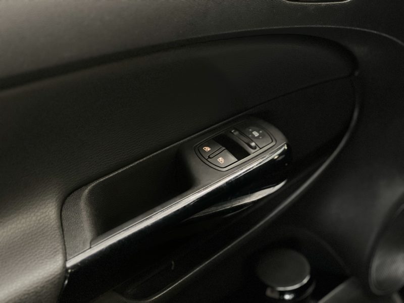 OPEL CORSA 1.6 TURBO 150CH 150EME ANNIVERSAIRE 5P