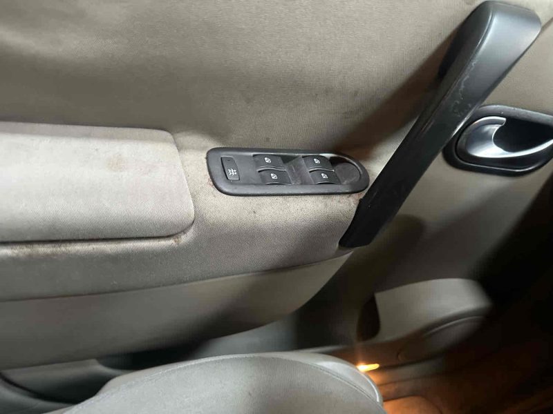 RENAULT SCENIC 1.6 ESSENCE 110CV