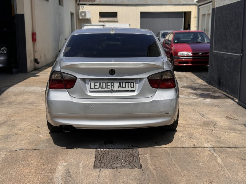 BMW 320i payer en 4x