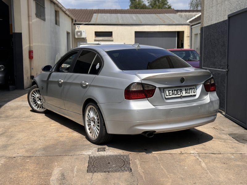 BMW 320i payer en 4x