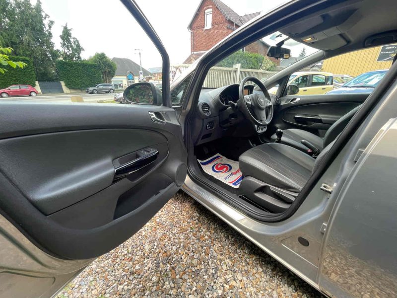 OPEL CORSA D 2013 1.2 86cv