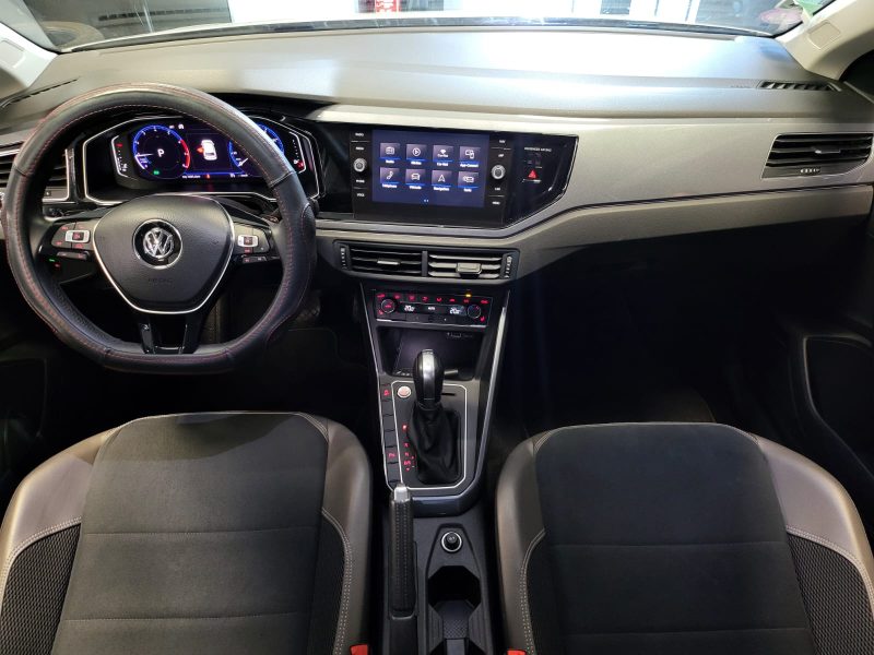 VOLKSWAGEN POLO VI 1.0 TSI 115cv DSG7 CARAT / SIÈGES CHAUFFANTS+CARPLAY+CAMÉRA DE RECUL+VIRTUAL COCK