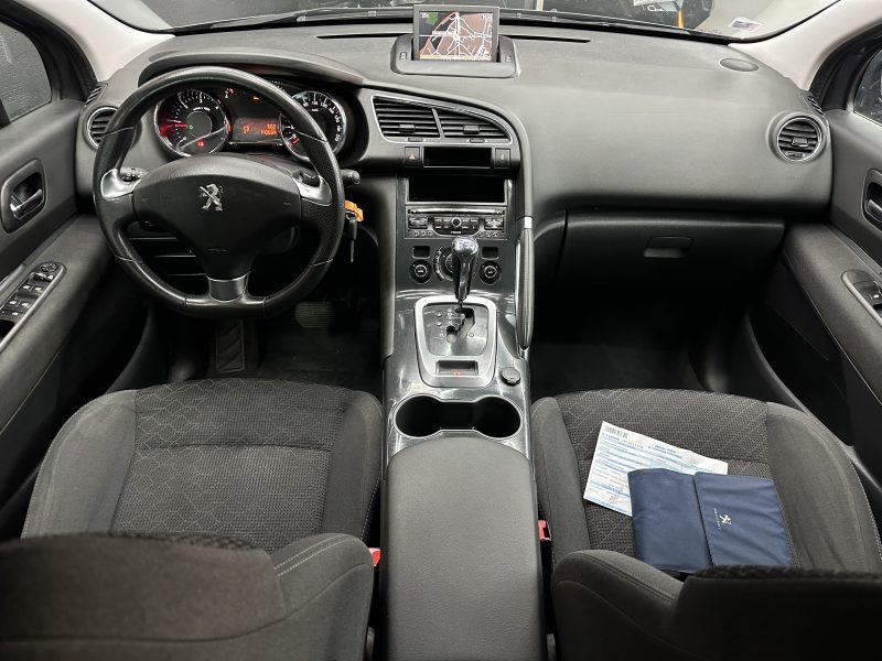 PEUGEOT 3008 Monospace 2016