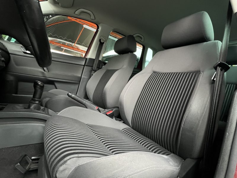 VOLKSWAGEN POLO 4 IV PHASE 2 1.4 75 Cv 5 PORTES CLIMATISATION REGULATEUR BLUETOOTH - GARANTIE 1 AN