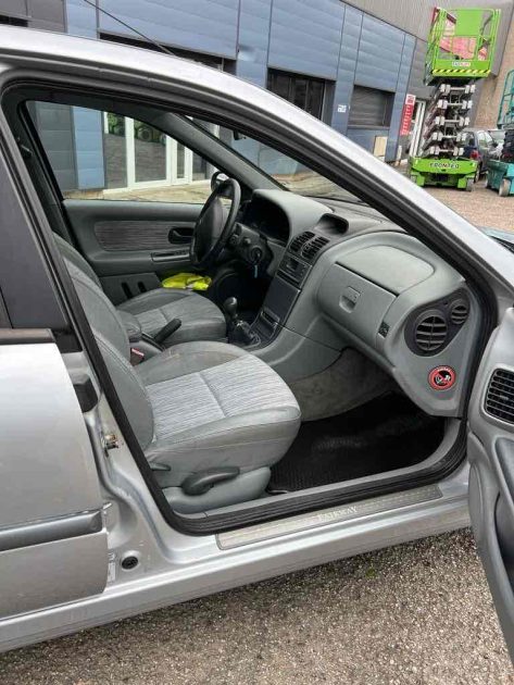 RENAULT LAGUNA I 1999