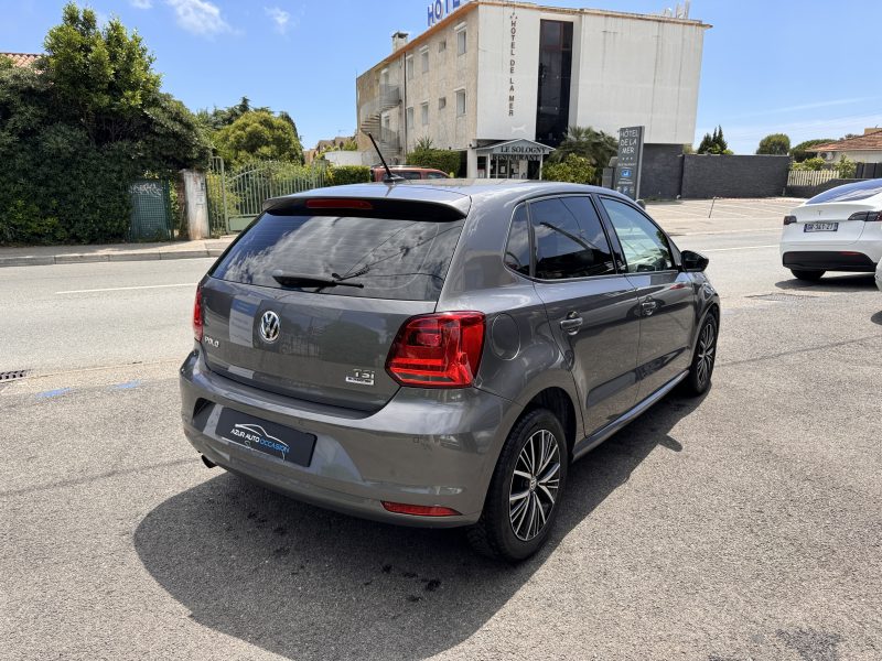 VOLKSWAGEN POLO V 2016