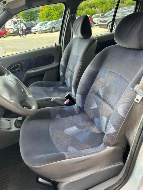 RENAULT CLIO II 1998