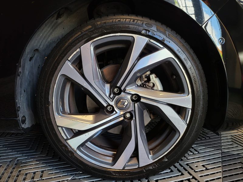 RENAULT CLIO V 1.6 E-TECH 140cv RS LINE / CARPLAY / ECLAIRAGE D'AMBIANCE / CAMERA / SUIVI RENAULT