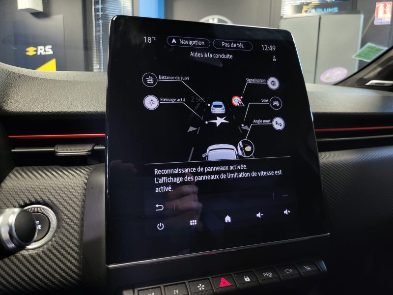 RENAULT CLIO V 1.6 E-TECH 140cv RS LINE / CARPLAY / ECLAIRAGE D'AMBIANCE / CAMERA / SUIVI RENAULT