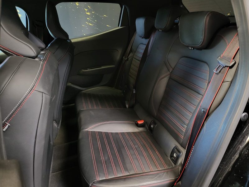 RENAULT CLIO V 1.6 E-TECH 140cv RS LINE / CARPLAY / ECLAIRAGE D'AMBIANCE / CAMERA / SUIVI RENAULT