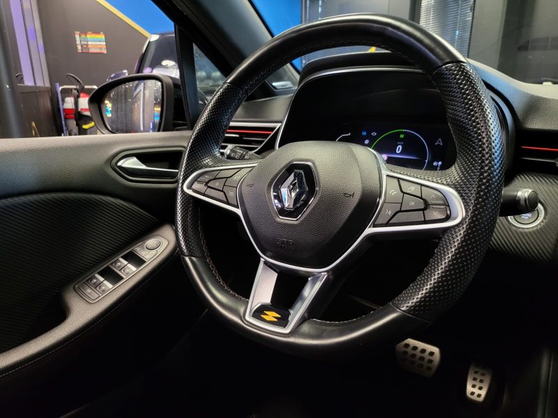RENAULT CLIO V 1.6 E-TECH 140cv RS LINE / CARPLAY / ECLAIRAGE D'AMBIANCE / CAMERA / SUIVI RENAULT