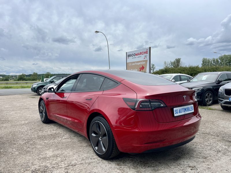 TESLA MODEL 3 2021