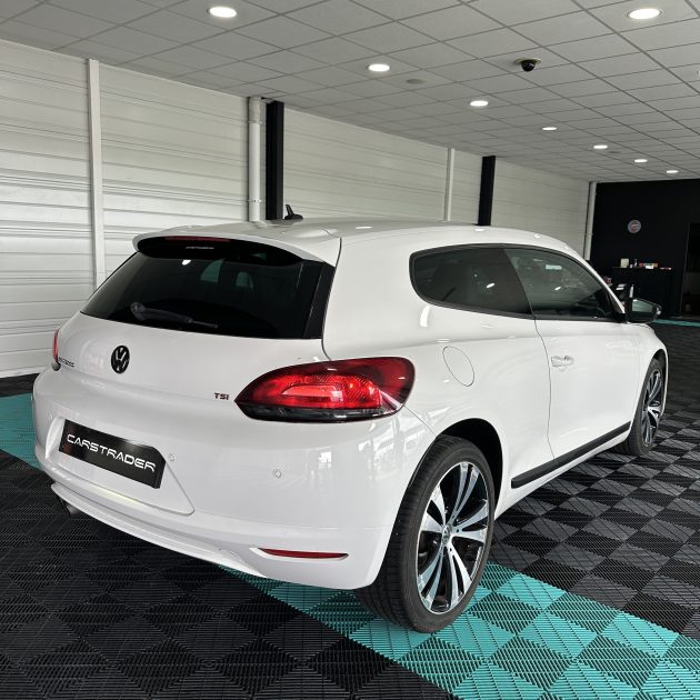 VOLKSWAGEN SCIROCCO III 1.4 TSI 160 cv SPORT LINE Garantie 12 mois