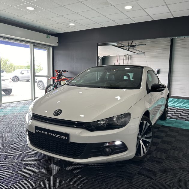 VOLKSWAGEN SCIROCCO III 1.4 TSI 160 cv SPORT LINE Garantie 12 mois