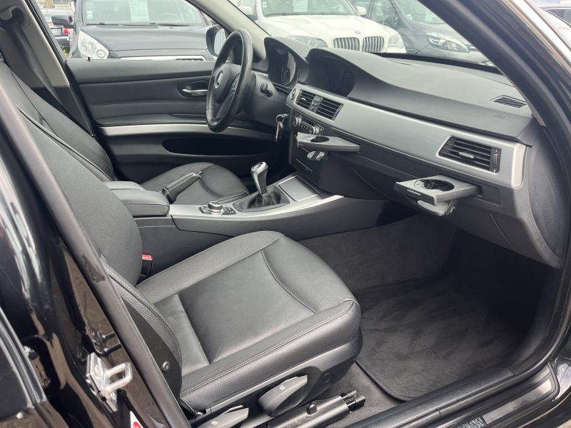 B.M.W. 3 Touring 2010