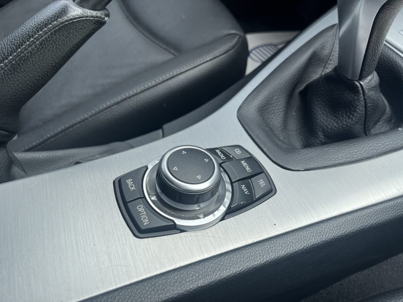 B.M.W. 3 Touring 2010