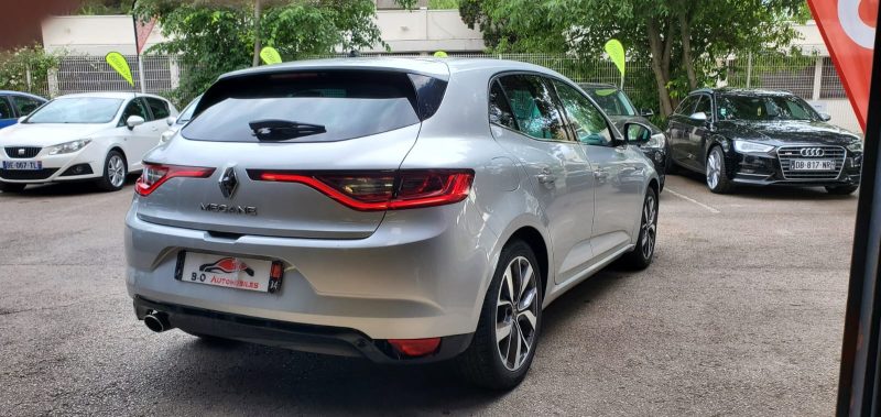 Renault Mégane IV BERLINE EDC7 1.5l Dci 110 Intens, *Éclairage d'ambiance*, *Caméra de recul*