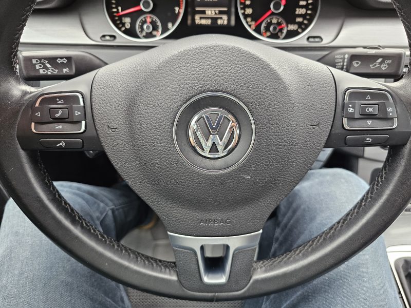 VOLKSWAGEN PASSAT B7 1,8 TFSI 160 CH CONFORTLINE 